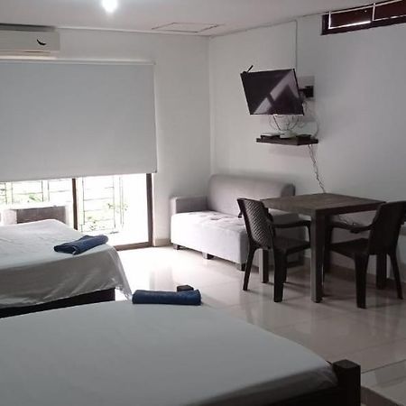 Apartahotel C&C Cali Esterno foto